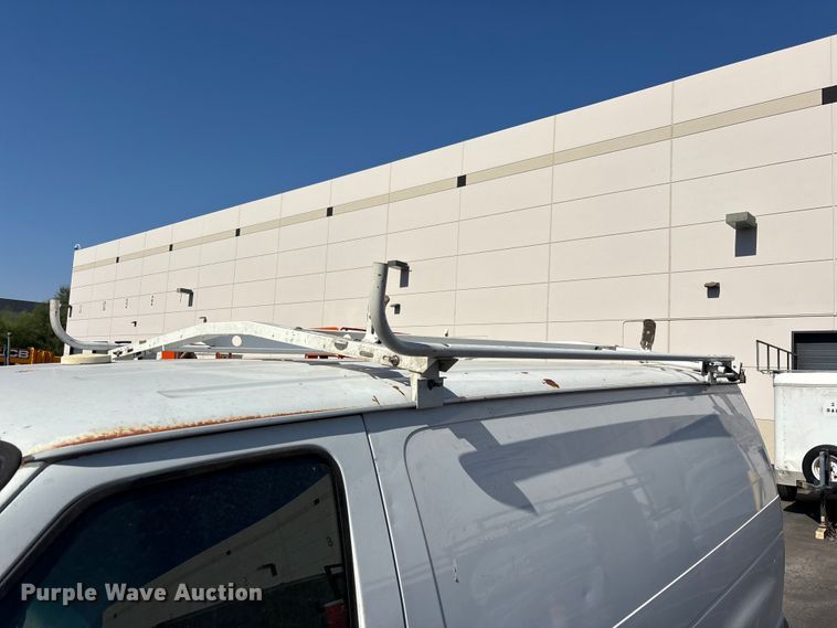 image for item ER7665 2006 Ford E250 van