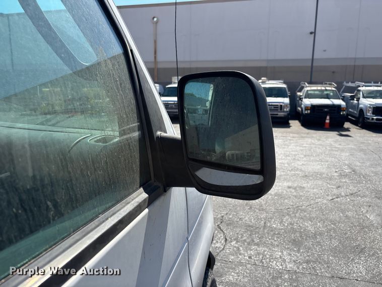 image for item ER7665 2006 Ford E250 van