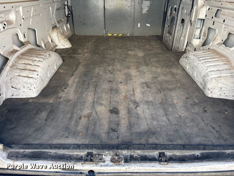 image for item ER7665 2006 Ford E250 van