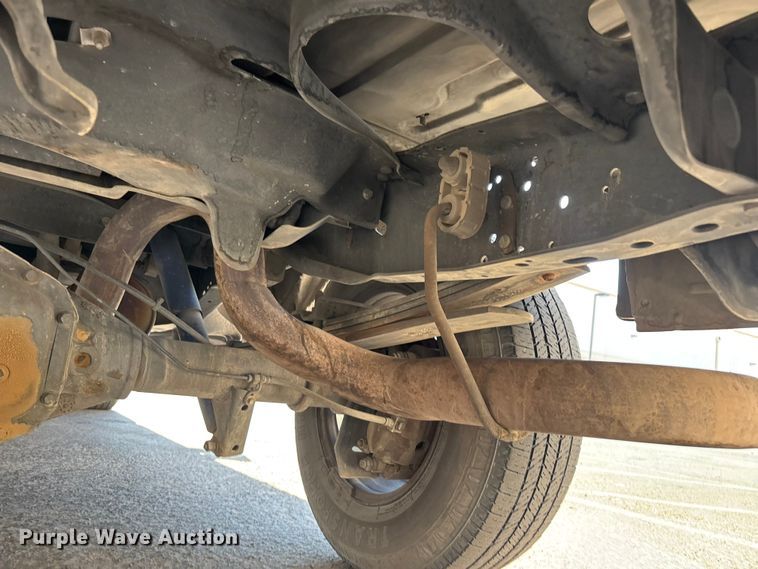 image for item ER7665 2006 Ford E250 van