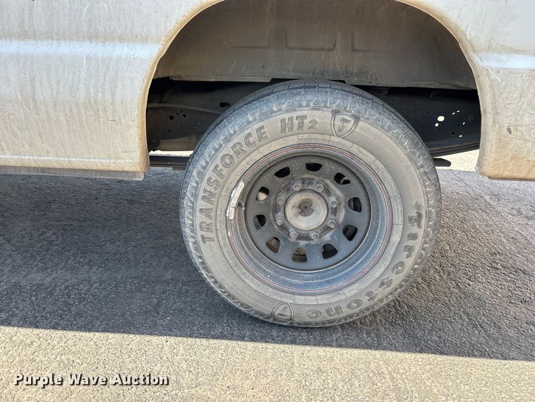 image for item ER7665 2006 Ford E250 van