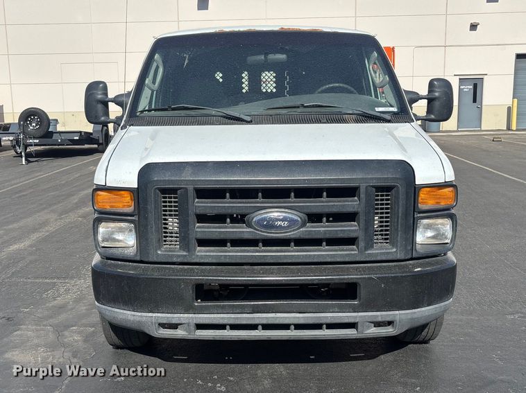 image for item ER7666 2008 Ford E250 van