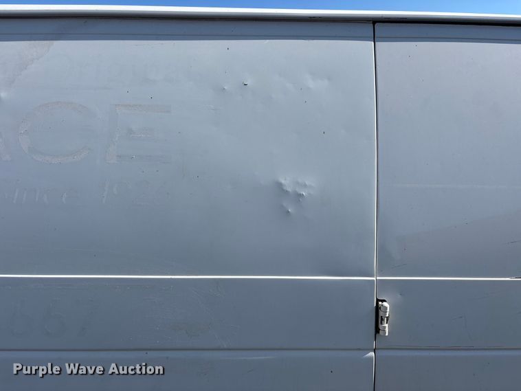 image for item ER7666 2008 Ford E250 van