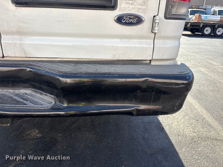 image for item ER7666 2008 Ford E250 van