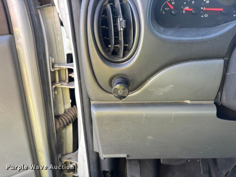 image for item ER7666 2008 Ford E250 van