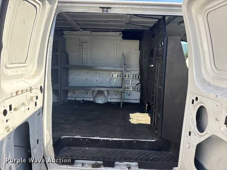 image for item ER7666 2008 Ford E250 van