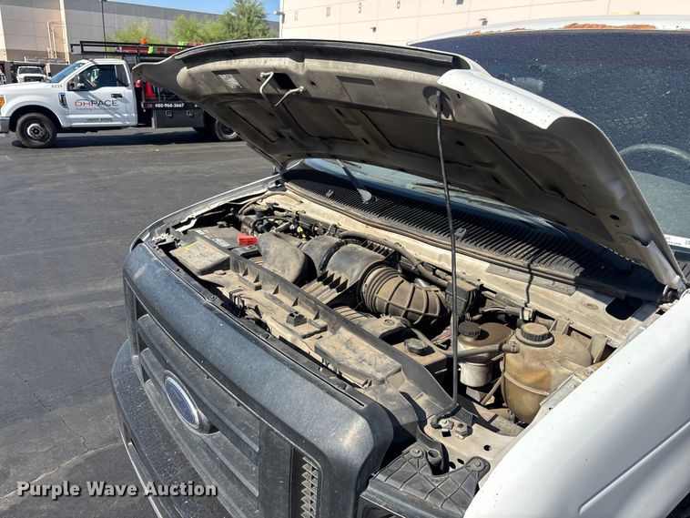 image for item ER7666 2008 Ford E250 van