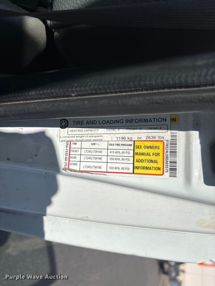 image for item ER7666 2008 Ford E250 van