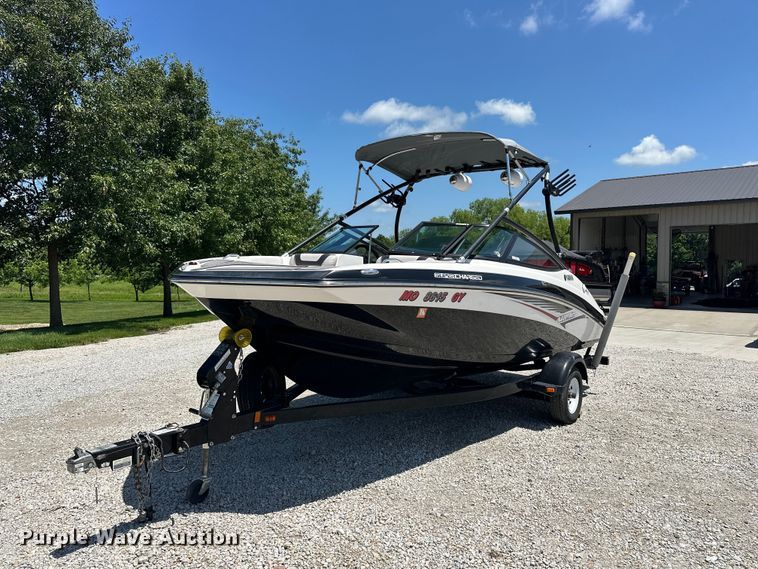 image for item ES6500 2014 Yamaha   AR192 boat