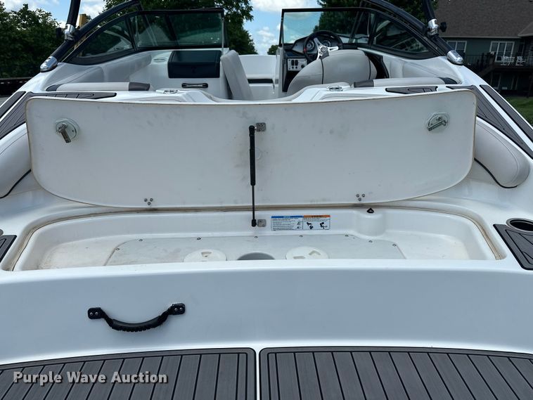image for item ES6500 2014 Yamaha   AR192 boat