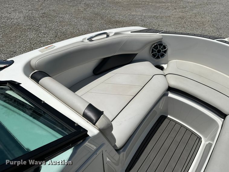 image for item ES6500 2014 Yamaha   AR192 boat