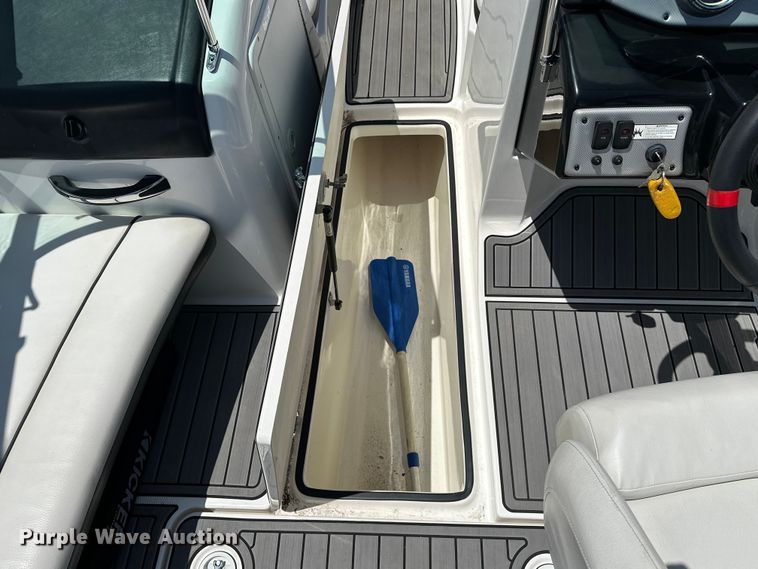 image for item ES6500 2014 Yamaha   AR192 boat
