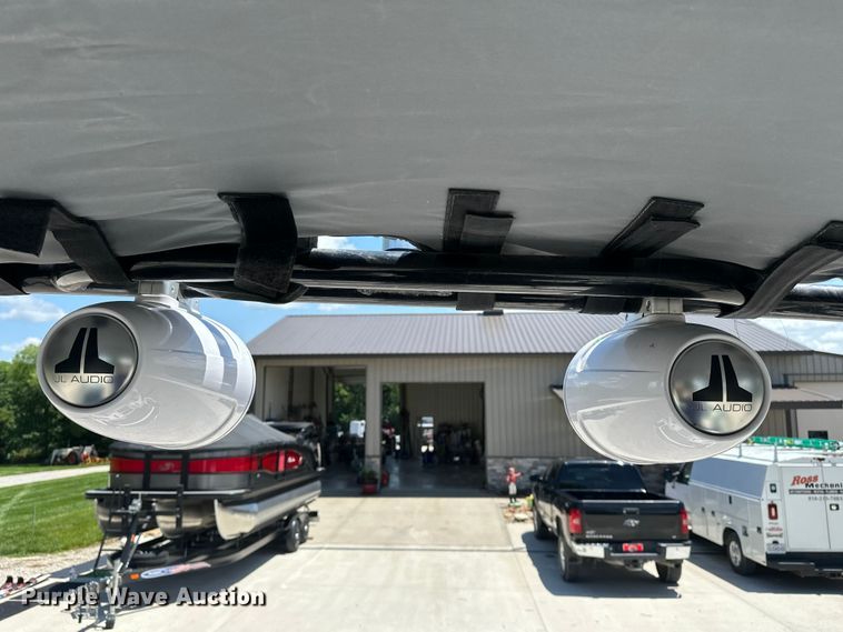 image for item ES6500 2014 Yamaha   AR192 boat