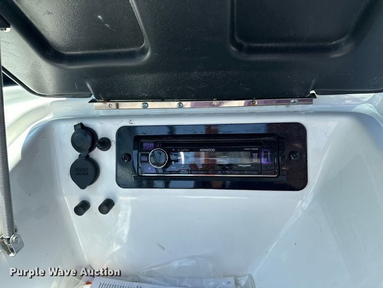 image for item ES6500 2014 Yamaha   AR192 boat