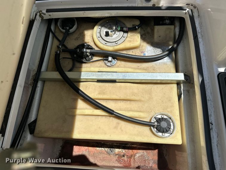 image for item ES6500 2014 Yamaha   AR192 boat