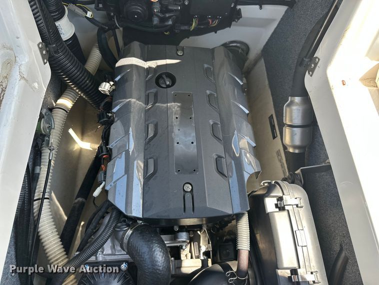 image for item ES6500 2014 Yamaha   AR192 boat