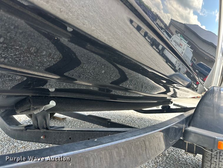image for item ES6500 2014 Yamaha   AR192 boat