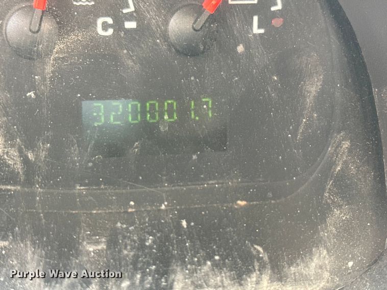 image for item ES6508 2007 Ford E350 utility van