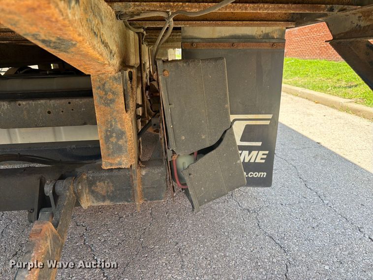 image for item ES6510 2011 Ford E350 box truck