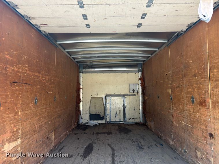 image for item ES6510 2011 Ford E350 box truck