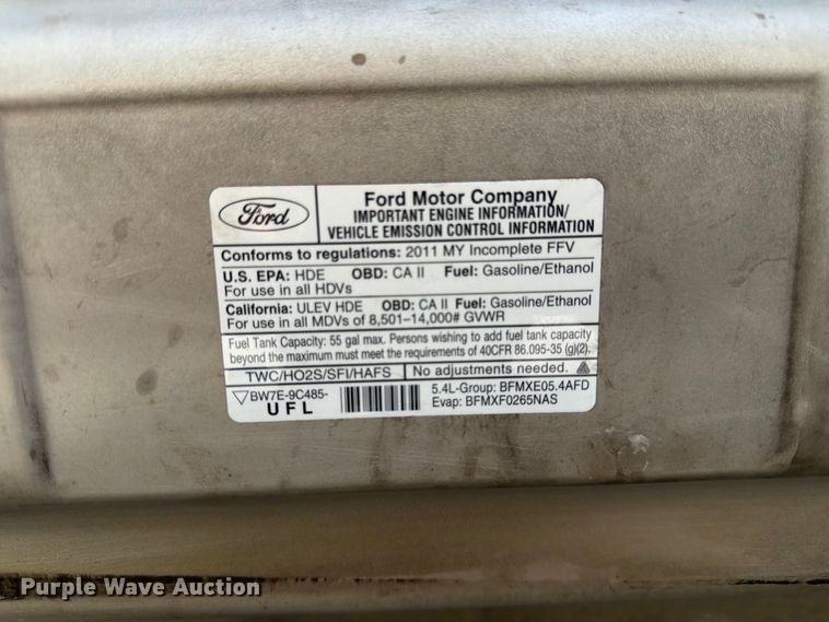 image for item ES6510 2011 Ford E350 box truck