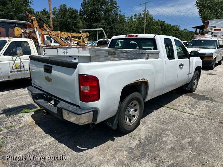 image for item ES6511 2008 Chevrolet Silverado 1500 Ext. Cab pickup truck
