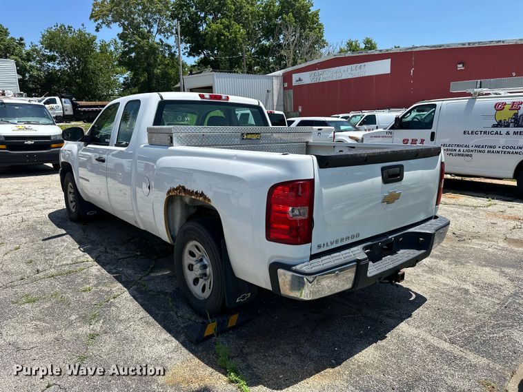 image for item ES6511 2008 Chevrolet Silverado 1500 Ext. Cab pickup truck