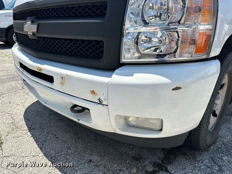 image for item ES6511 2008 Chevrolet Silverado 1500 Ext. Cab pickup truck