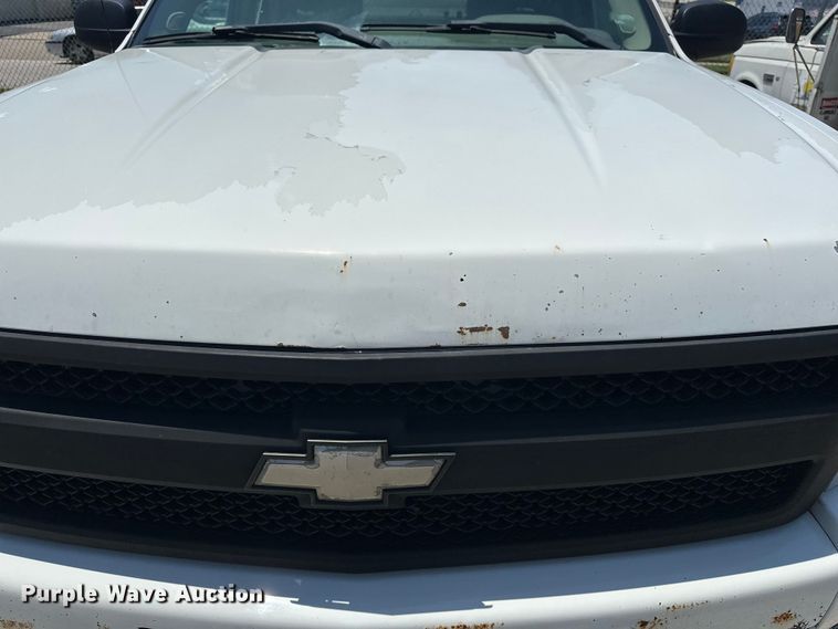 image for item ES6511 2008 Chevrolet Silverado 1500 Ext. Cab pickup truck