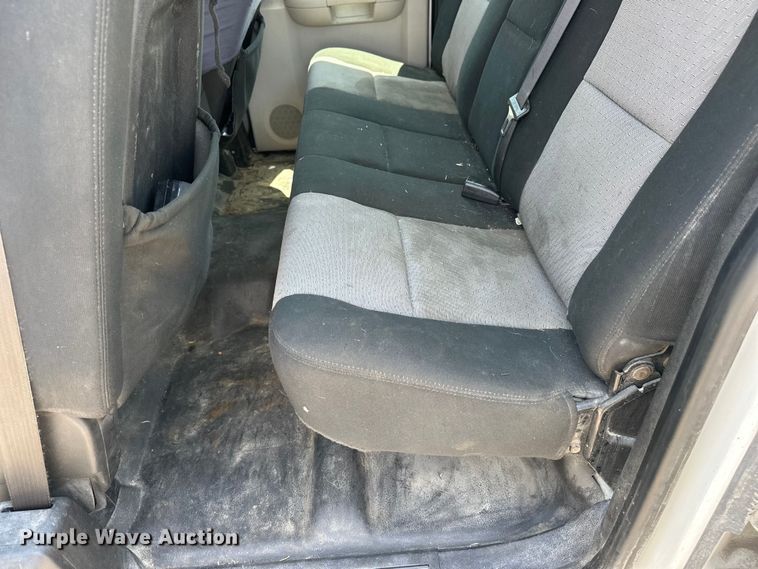 image for item ES6511 2008 Chevrolet Silverado 1500 Ext. Cab pickup truck