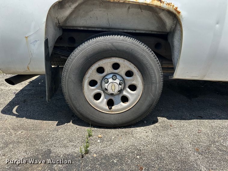 image for item ES6511 2008 Chevrolet Silverado 1500 Ext. Cab pickup truck