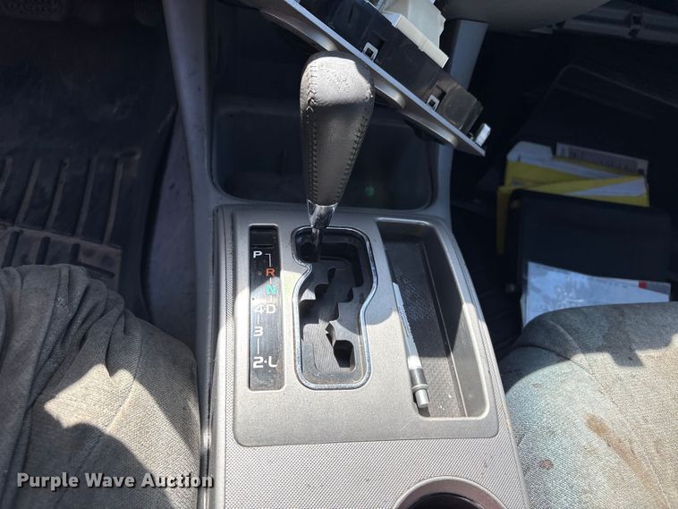 image for item ET0531 2011 Toyota Tacoma Crew Cab pickup truck