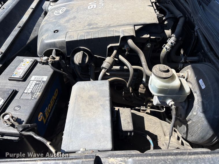 image for item ET0531 2011 Toyota Tacoma Crew Cab pickup truck