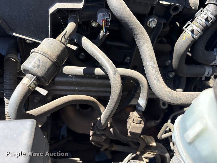 image for item ET0531 2011 Toyota Tacoma Crew Cab pickup truck