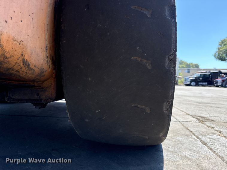 image for item ET0532 Case skid steer loader