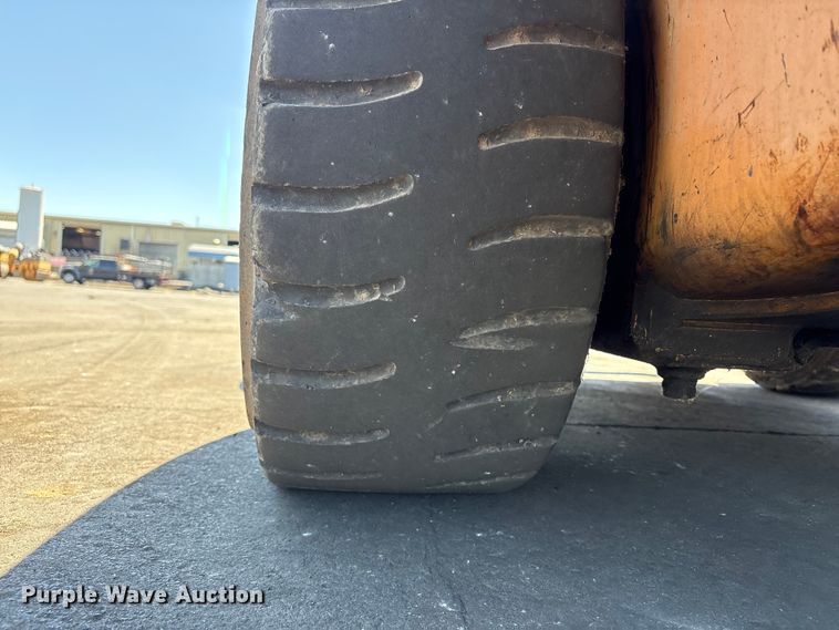 image for item ET0532 Case skid steer loader