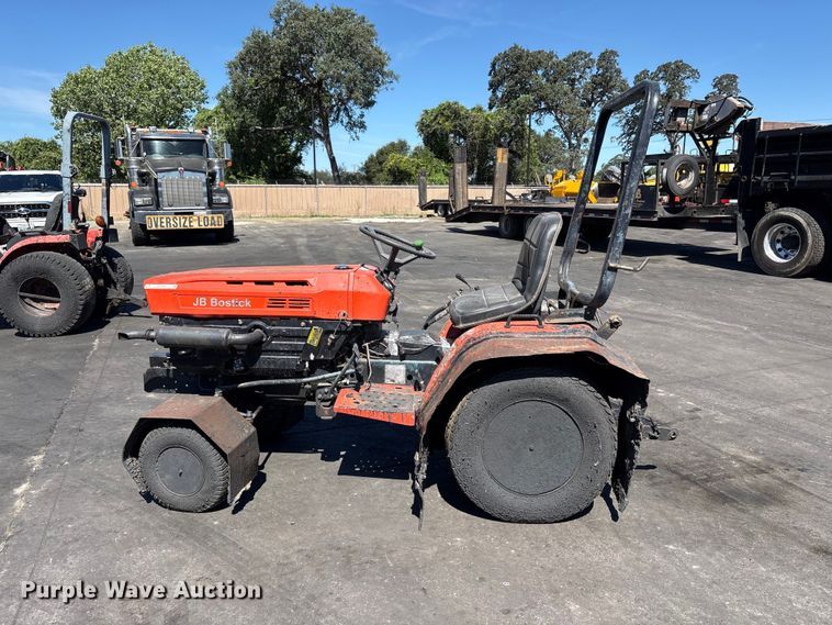 image for item ET0533 Kubota B5200 tractor