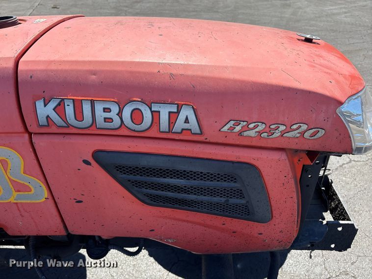 image for item ET0534 Kubota B2320 tractor