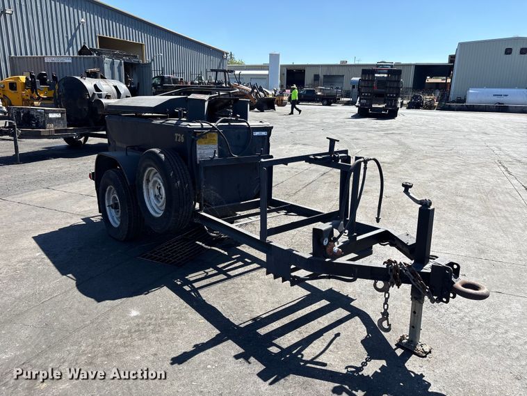 image for item ET0539 Roof Master 140 asphalt trailer