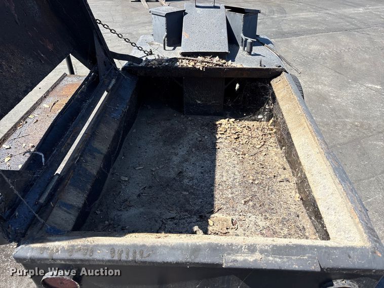 image for item ET0539 Roof Master 140 asphalt trailer