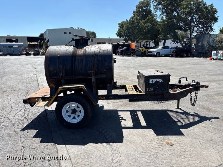 image for item ET0540 Asphalt trailer