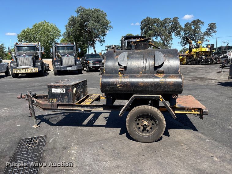 image for item ET0540 Asphalt trailer