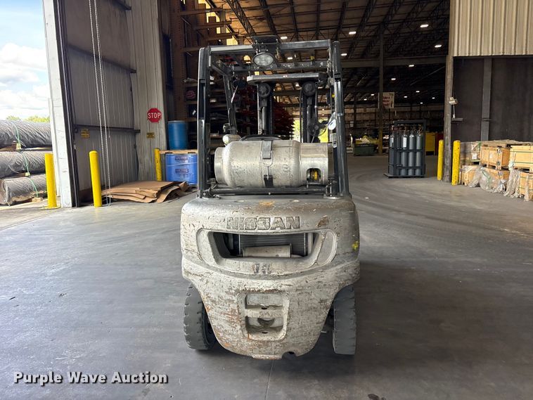 image for item ET2218 2006 Nissan PL50LP forklift