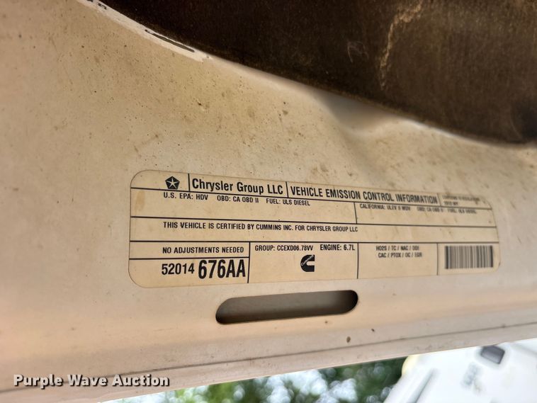 image for item ET2228 2012 Dodge Ram 2500 Crew Cab pickup truck