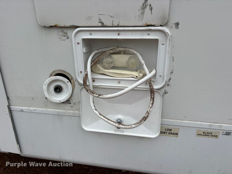 image for item ET2229 2011 Jayco Jayco camper