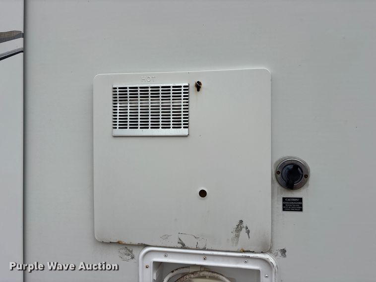 image for item ET2229 2011 Jayco Jayco camper