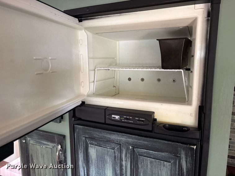 image for item ET2229 2011 Jayco Jayco camper