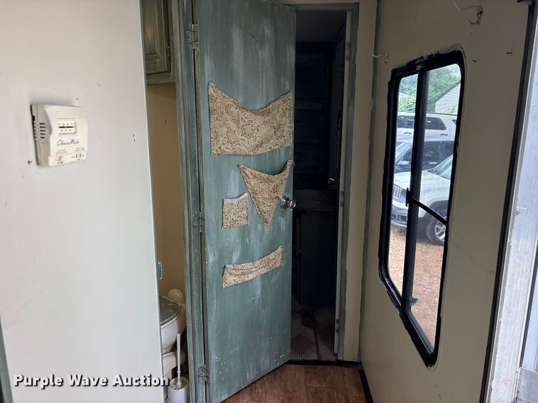 image for item ET2229 2011 Jayco Jayco camper