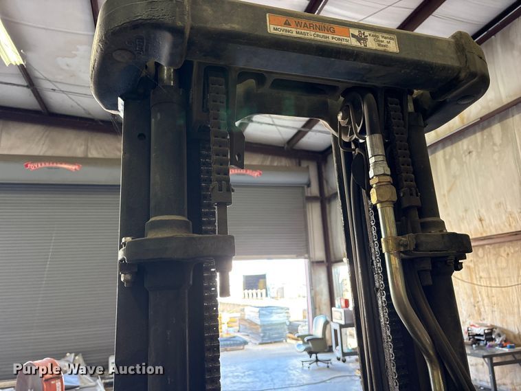image for item ET2248 Yale GLC050RGNUAE084 forklift