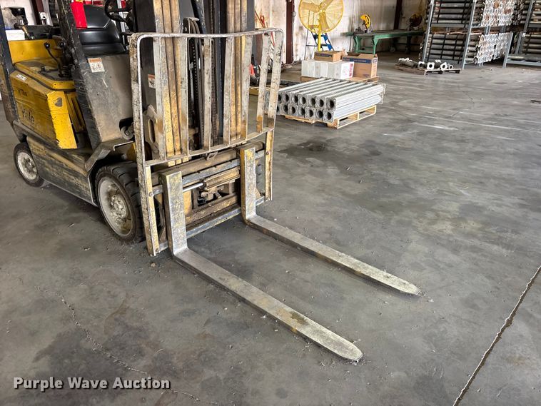 image for item ET2248 Yale GLC050RGNUAE084 forklift